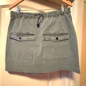 Stylish Olive Green Mini Skirt with Cargo Pockets Sz 2XL, elastic waist Y2K